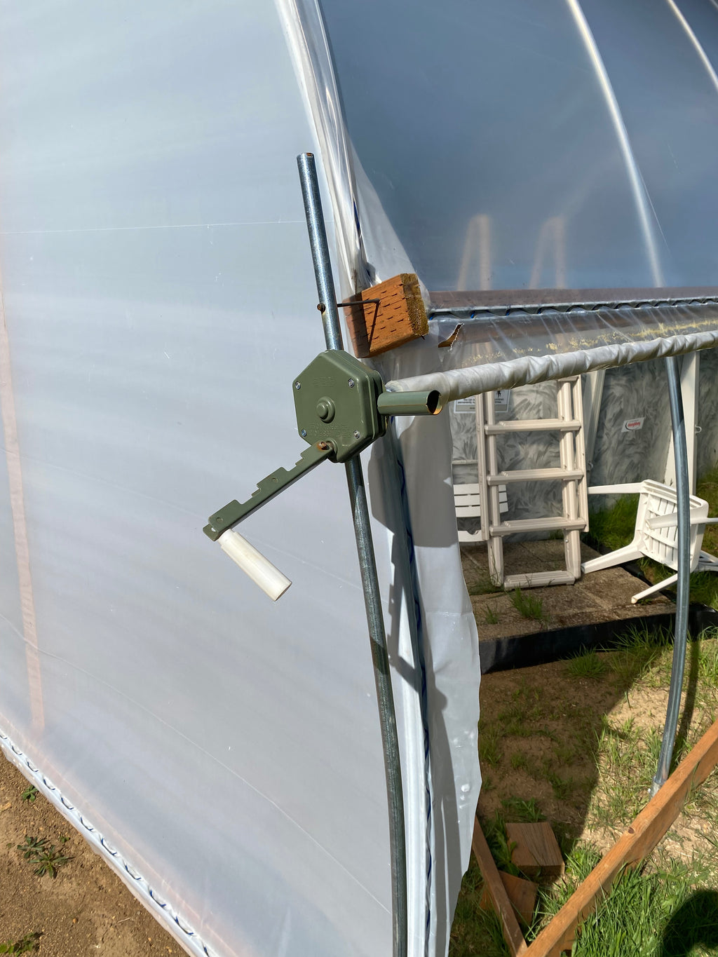 Manual Side Roll-Up Ventilation Kit
